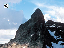 The towering summit of Store Skagastlstind