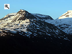 Fannarken (right) and Steindalsnosi (left) from Berdalsfjellet to the west