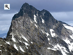 Midtmaradalstind from the south ridge of stre Ringstind