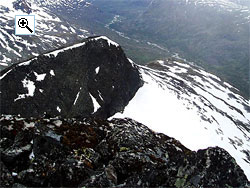 Looking down the west ridge of Vestre Rauddalstind to Vestraste Rauddalstind