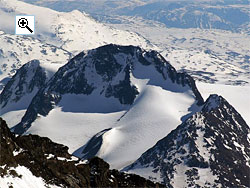 Semelholstind seen from the north