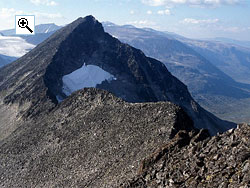 Store Urdadalstind seen from Midtre Urdadalstind