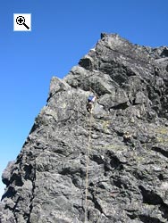 The top of the lowest step on the west ridge of Midtre Torfinstind