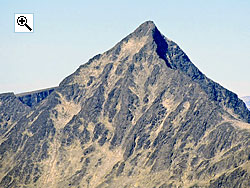 Knutsholstind is one of the finest mountains in Jotunheimen