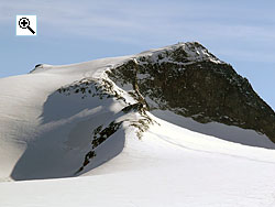 Galdhpiggen with the north east ridge coming towards us