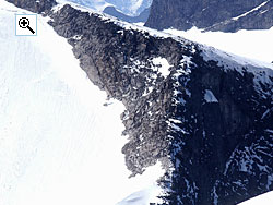 The north east arte onto the summit plateau of Vetlepiggen is relatively straightforward but includes short two metre section near the top